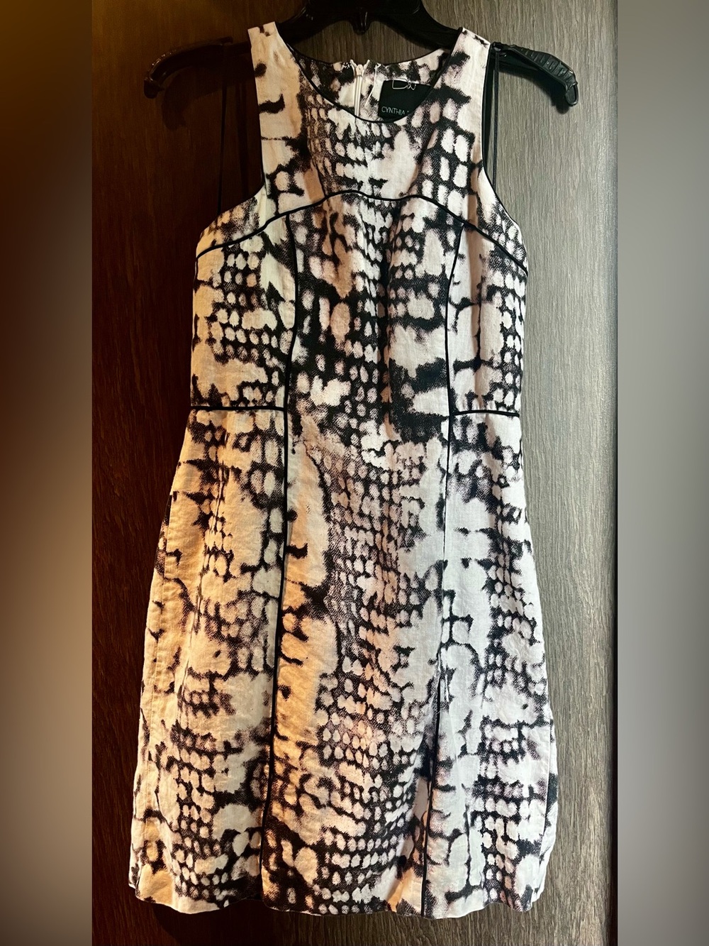Cynthia Rowley Women’s Size 4  Black and White Print Cotton Dress with Lining